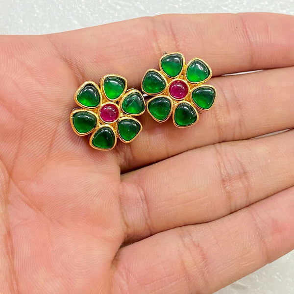 Vintage Flower Polki Stud Earrings | 22K Gold Plated Kundan Earrings | Tiny Traditional Indian Studs | Bridal Ethnic Jewelry | Gift For Her