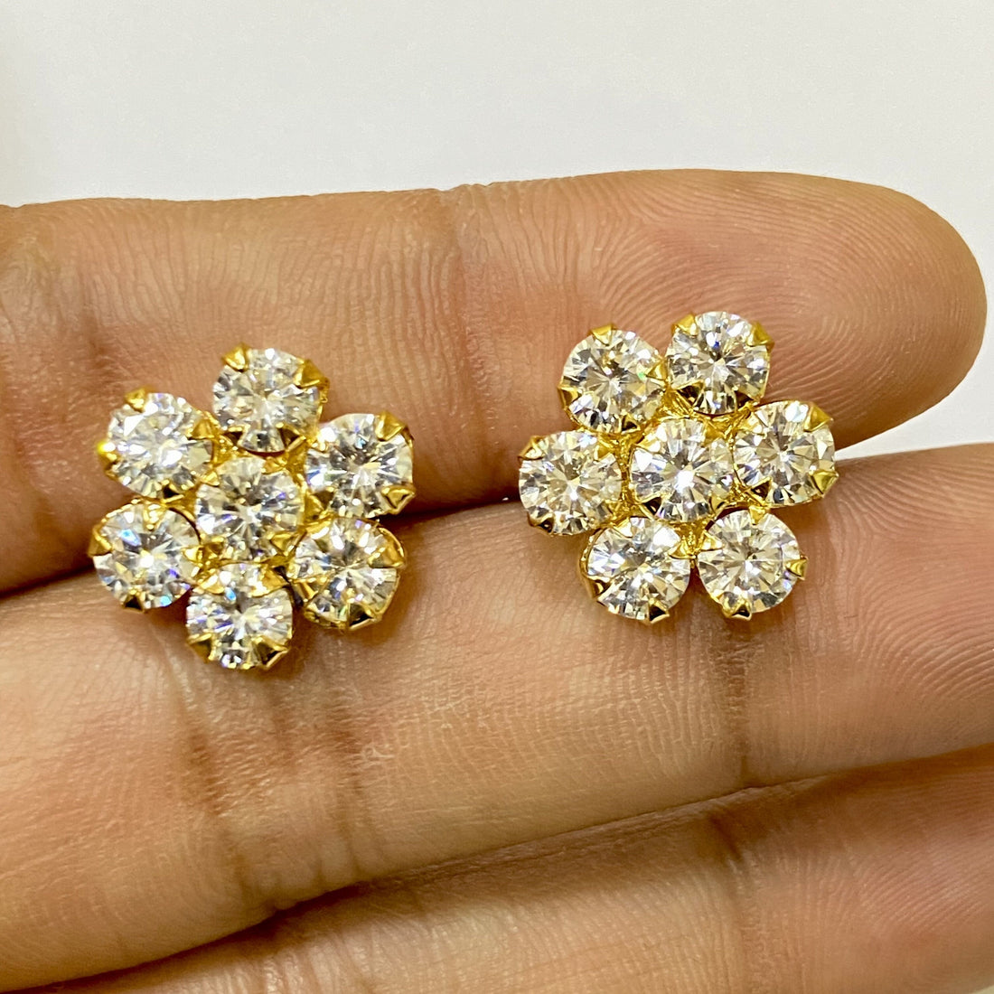 Forever in Bloom: Diamond Flower Stud Earrings for Enduring Beauty and Grace — 2