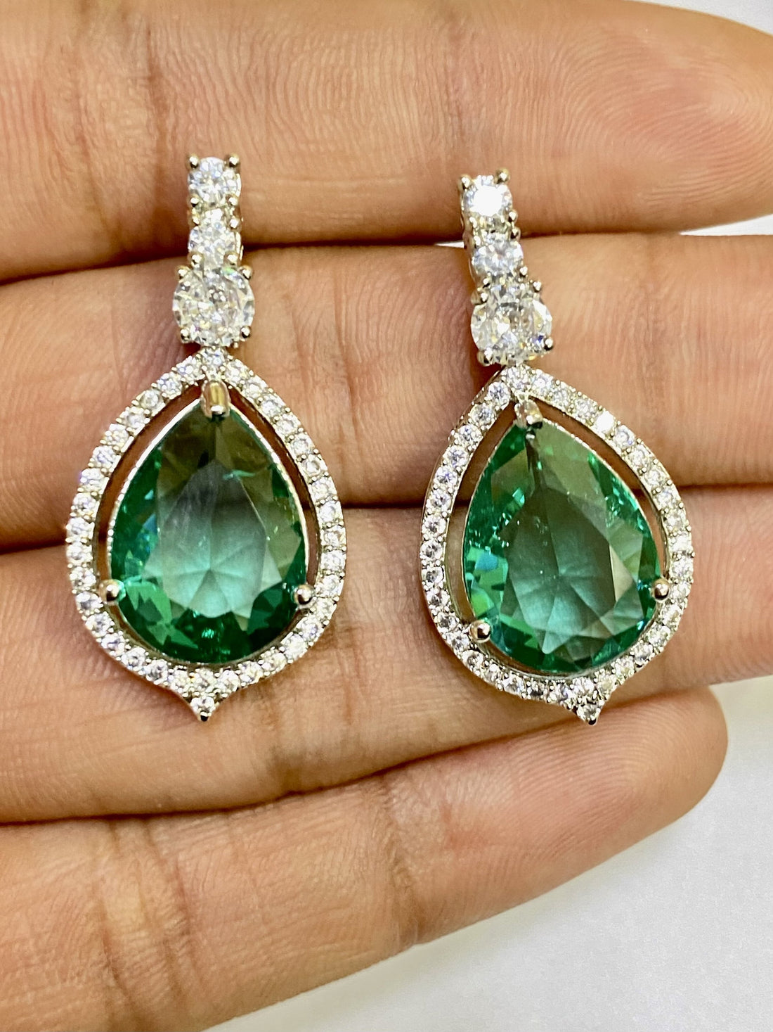 Emerald and Diamond Necklace, Pear Cut Colombian Emerald Gemstone, Gold Plated Emerald Green Necklace set — 4