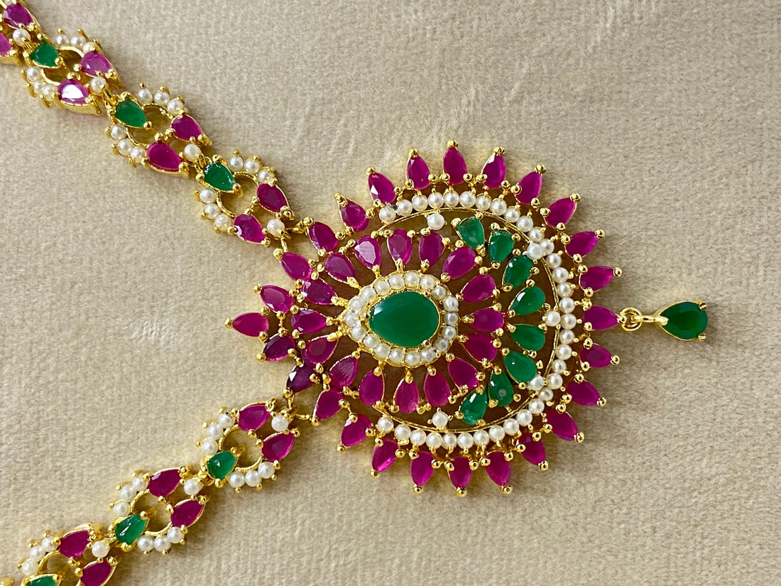 Gold plated Indian wedding necklace with Ruby, Emerald and pearls gemstones, South Indian jewelry — 7