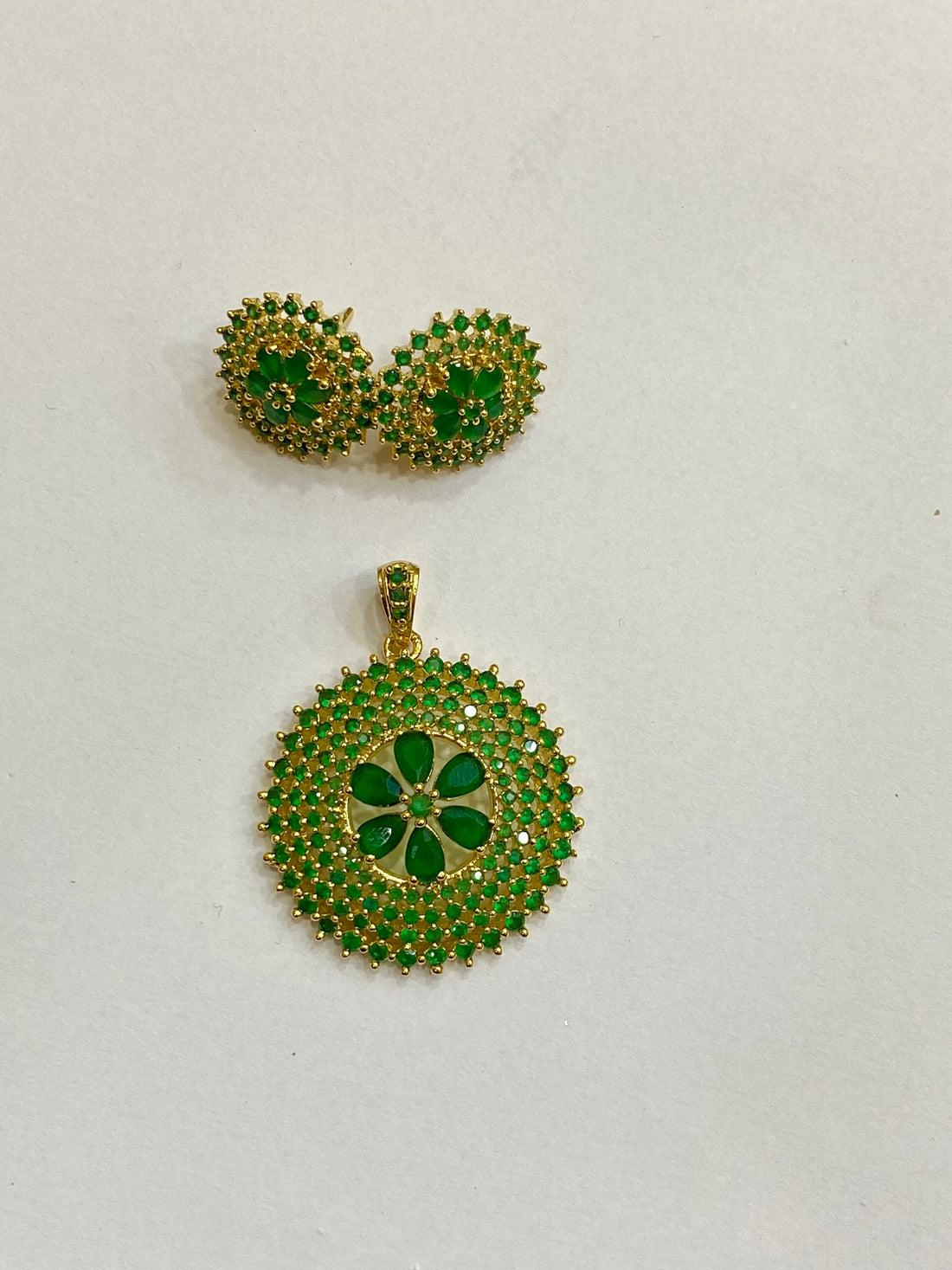 22K Gold Plated Pendant Earring Set | Indian Jewelry | Traditional Bridal Wedding Jewelry | Party Wear Pendant Earrings | Gift for Her — 3