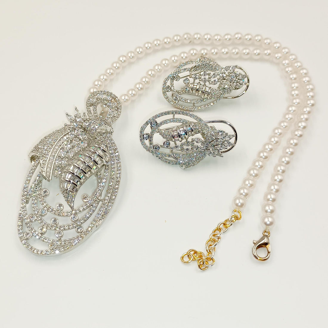 Gold-Plated Ruby & CZ Jewelry Set: Floral Necklace, Earrings, Brooch — 2