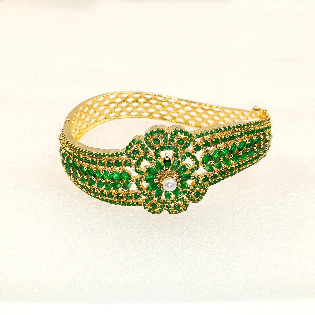 Gold Plated Emerald & Pearl Cuffs Indian Bracelet | Heritage Kundan Bridal Bangles | Indian Bridal Jadau Jewelry | Bracelet | Gift For Her — 4