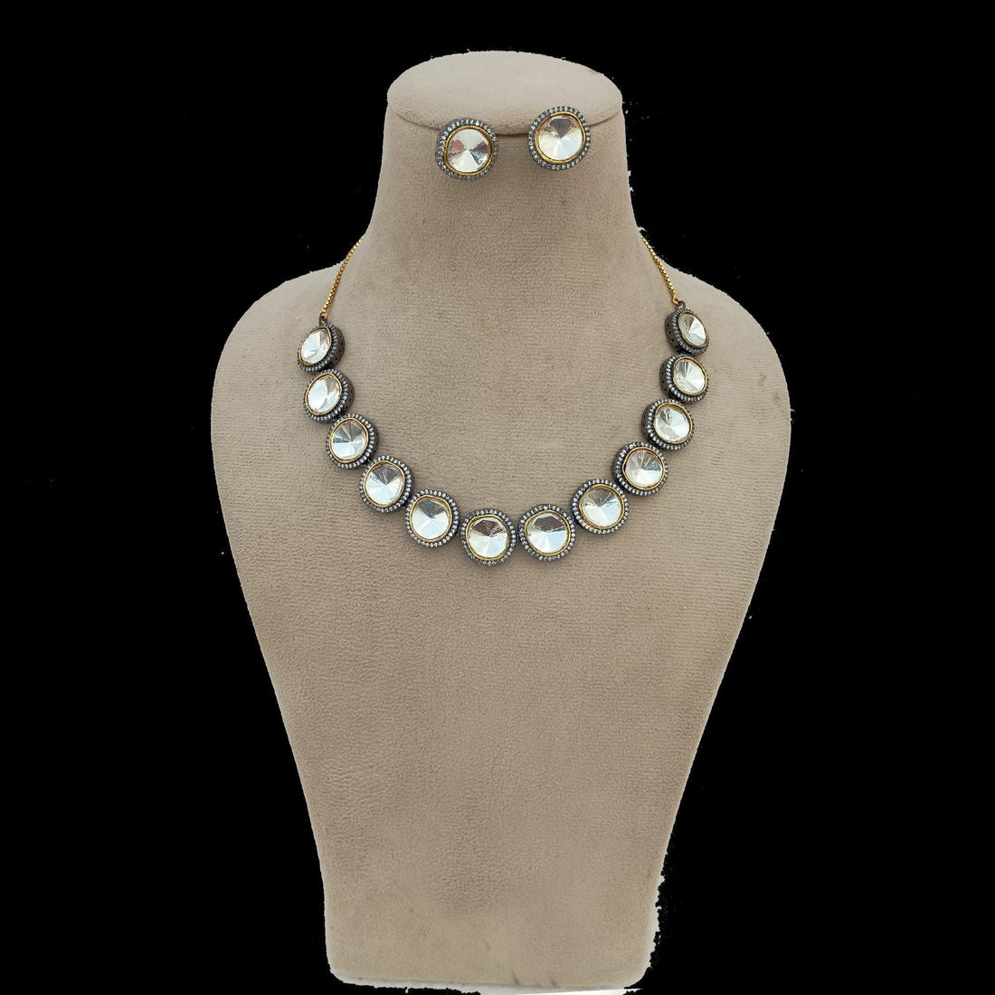 Polki Diamond Choker Necklace Set | Indian Bridal Jewelry | Traditional Wedding Choker | Party Wear | Gift for Her — 7