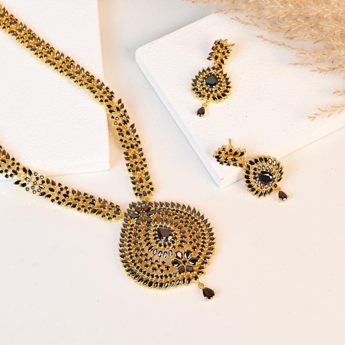 22K Gold Plated Black Onyx Long Necklace Set | South Indian Traditional Jewelry | Bridal Necklace | Gift For Her | Wedding Necklace — 2