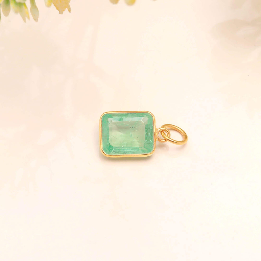 Columbian Emerald Octagon 12K Solid Gold Pendant, 7.39 ct Green Colombian Emerald Charm, 10x15mm Step Cut Handmade Pendant, Gift for her — 4