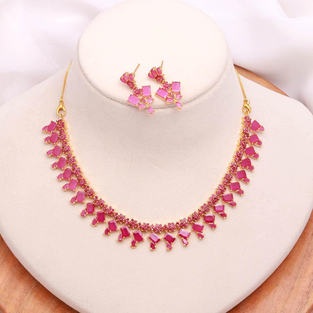 Ruby Square & Oval Necklace Set | 22K Gold Plated Brass Necklace | Bridal Necklace - Earrings | Gift for Her | Red Gemstone Necklace — 1