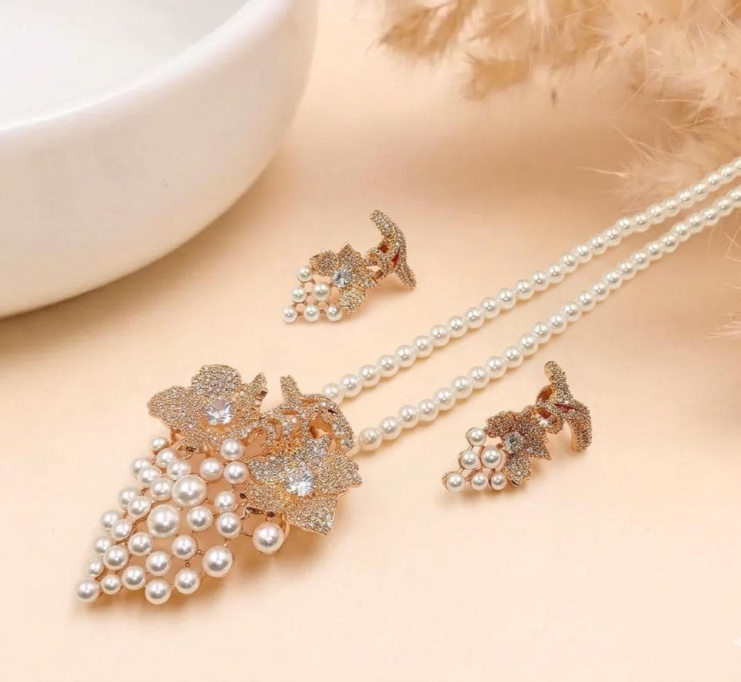Pearl & Cubic Zirconia Victorian Pendant Set: Elegant Bohemian Jewelry — 1