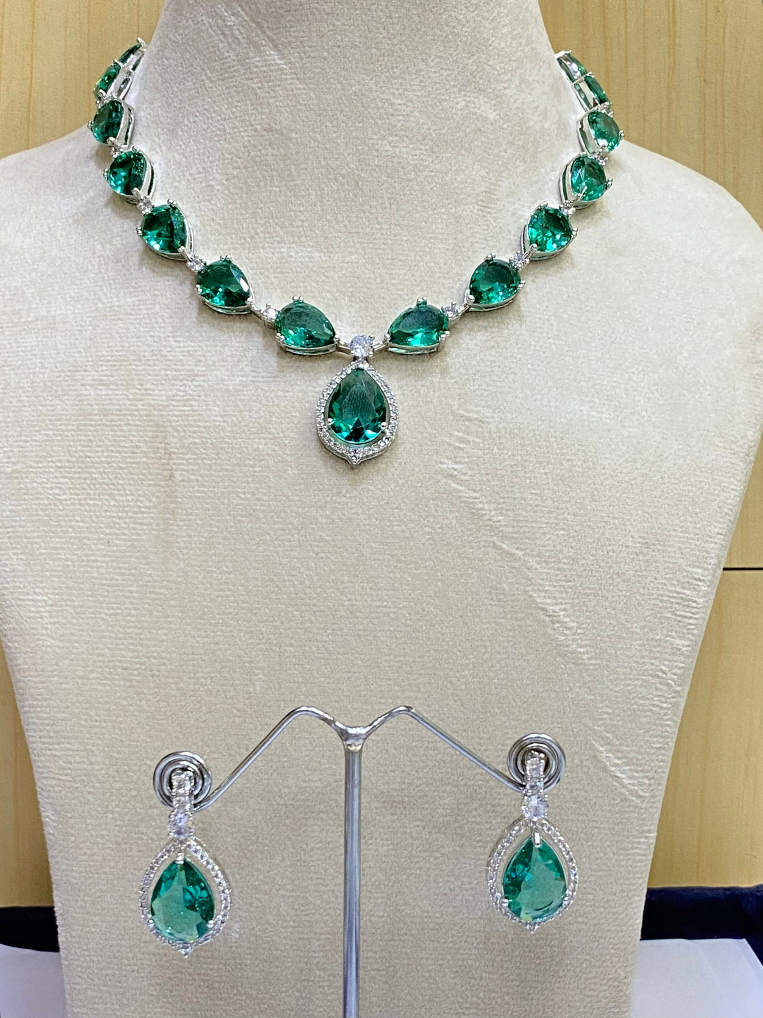 Emerald and Diamond Necklace, Pear Cut Colombian Emerald Gemstone, Gold Plated Emerald Green Necklace set — 2