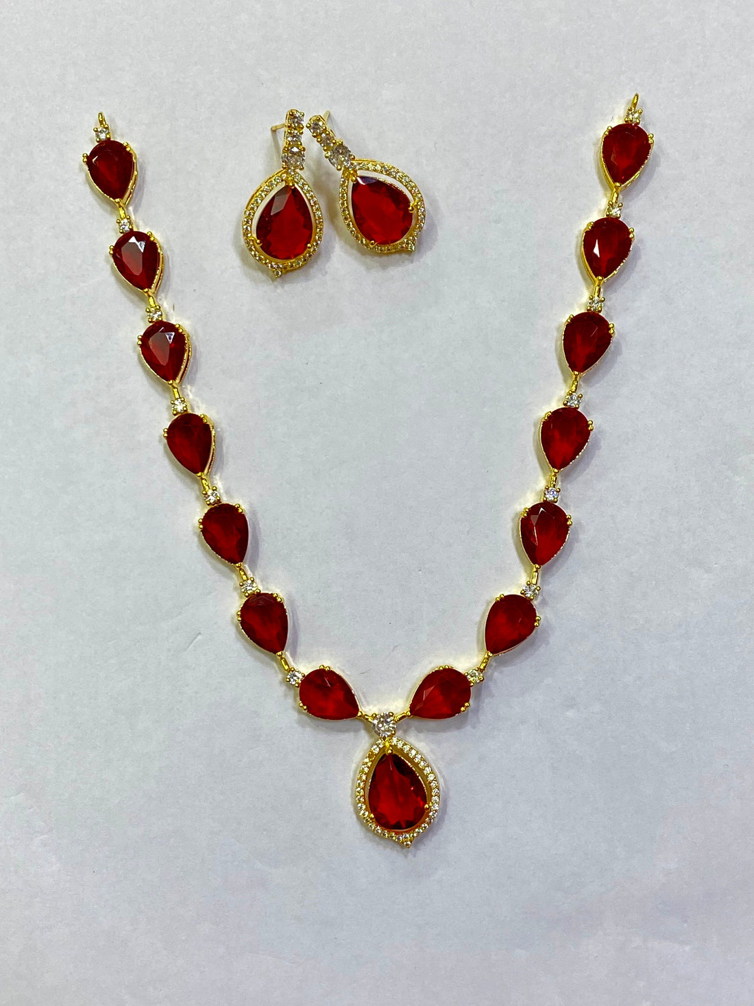 Gold plated Ruby Teardrop Necklace , Dainty Statment Jewelry, Ruby layout Necklace — 5