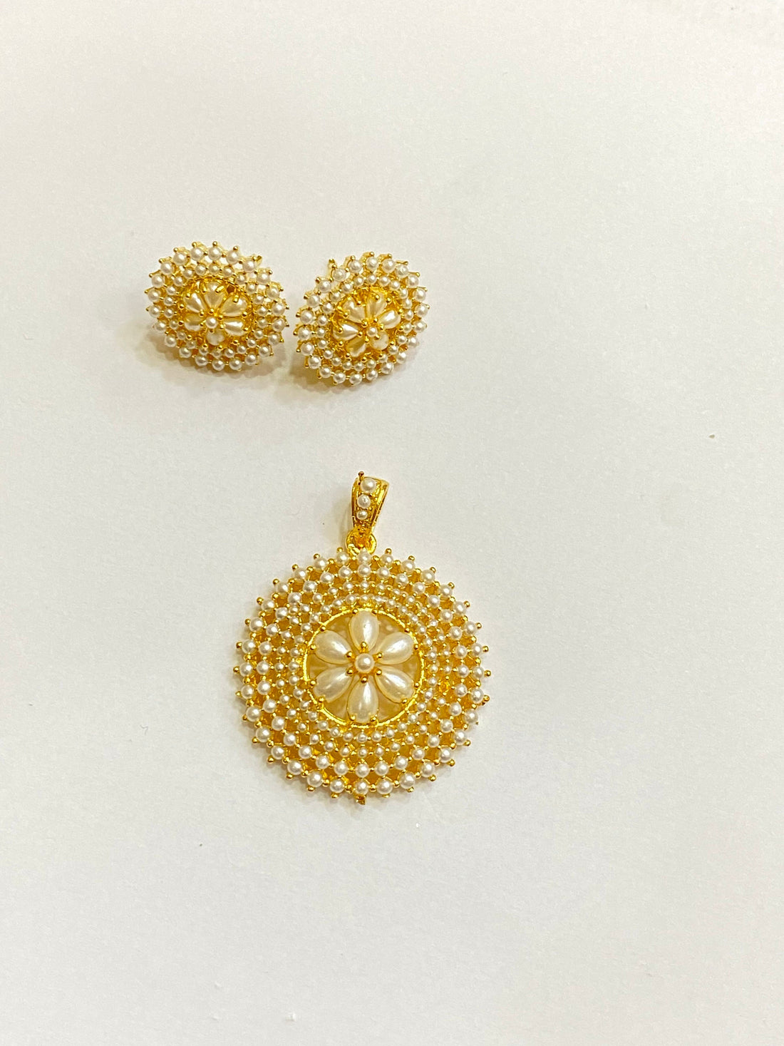 22K Gold Plated Pendant Earring Set | Indian Jewelry | Traditional Bridal Wedding Jewelry | Party Wear Pendant Earrings | Gift for Her — 6