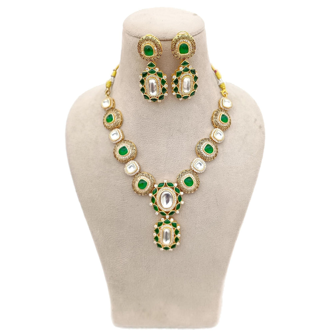 22k Gold Plated Kundan Necklace | Indian Bridal Jewelry | Elegant Wedding Ethnic Statement Necklace | Traditional Jewelry | Gift For Her — 5