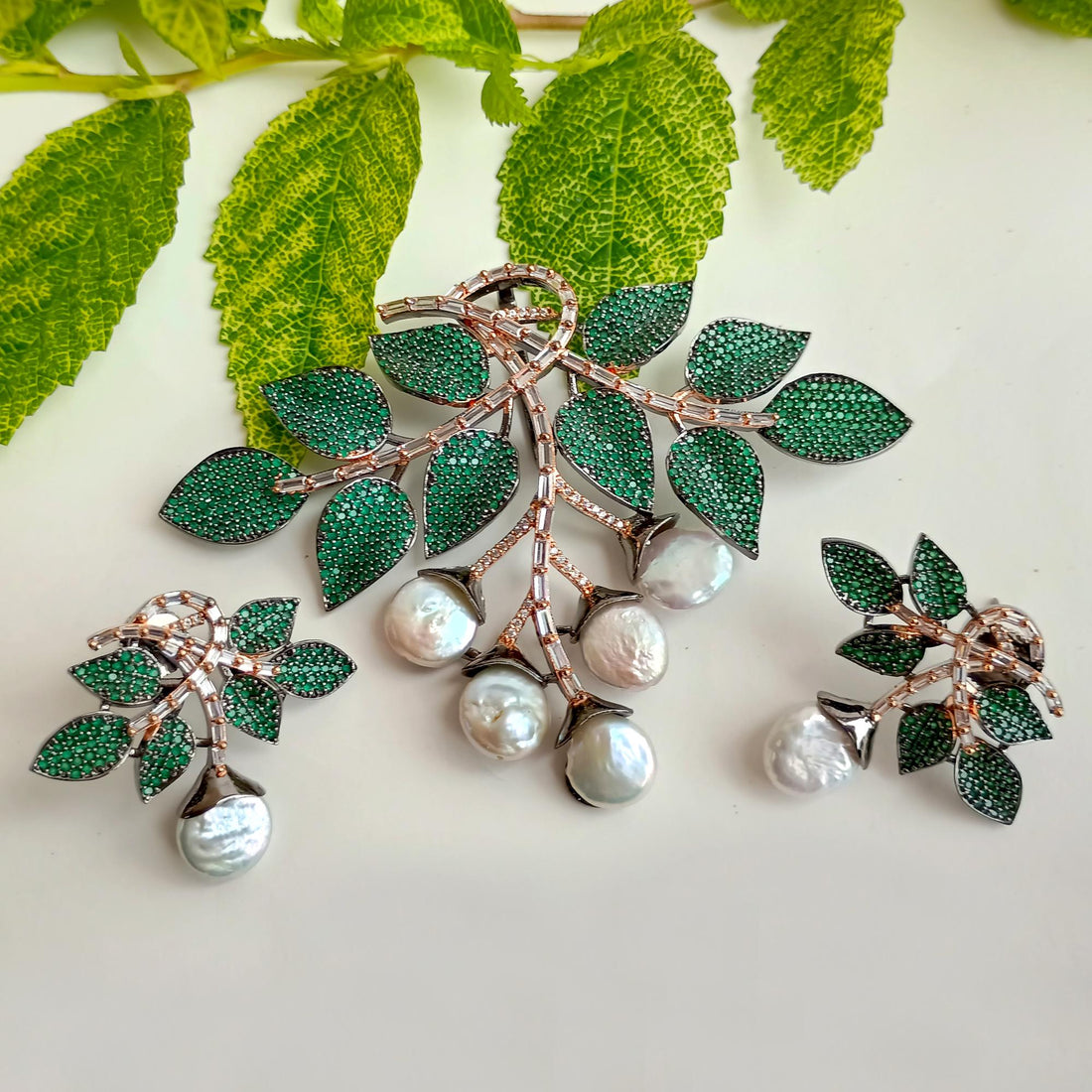 Pearl & Emerald Statement Jewelry Set: Modern Organic Design — 2