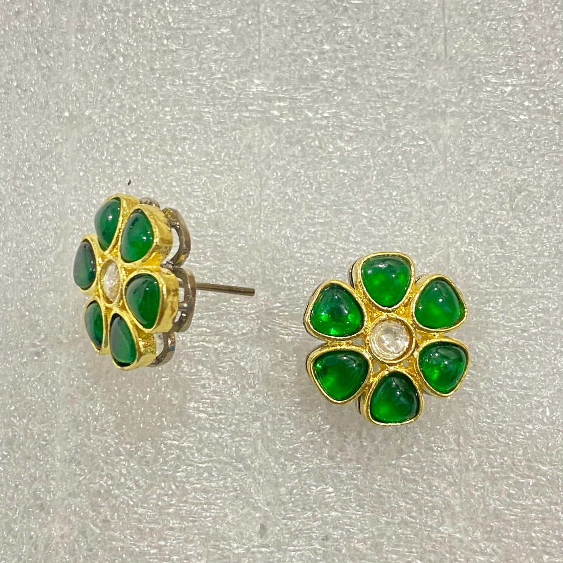 Flower Polki Stud Earrings | 22K Gold Plated Kundan Earrings | Handmade Traditional Indian Studs | Bridal Ethnic Jewelry | Gift For Her — 2