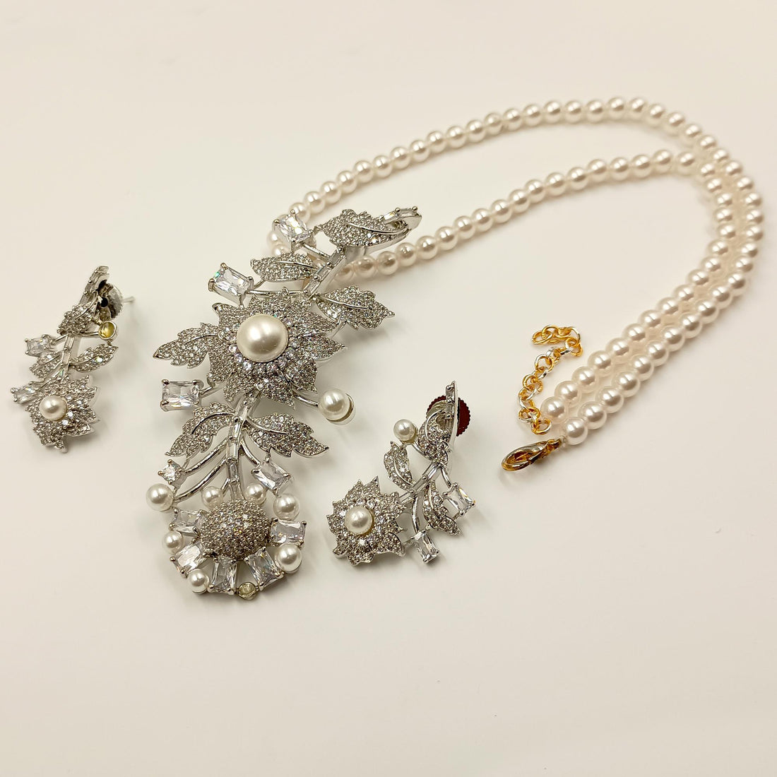 Rose Quartz Crystal Pearl Pendant Necklace: Victorian Leaf Boho Jewelry — 2