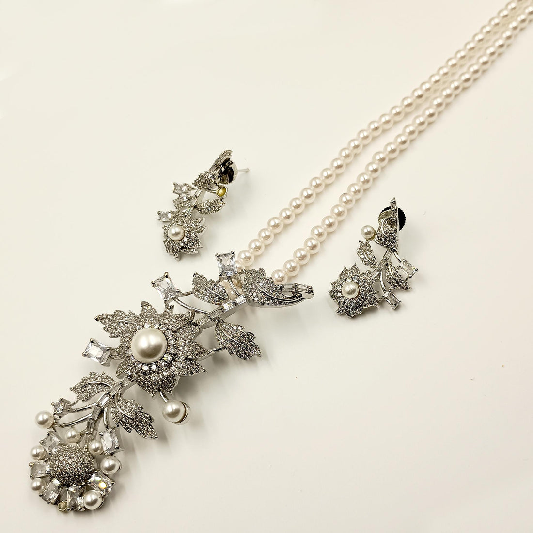 Rose Quartz Crystal Pearl Pendant Necklace: Victorian Leaf Boho Jewelry — 5