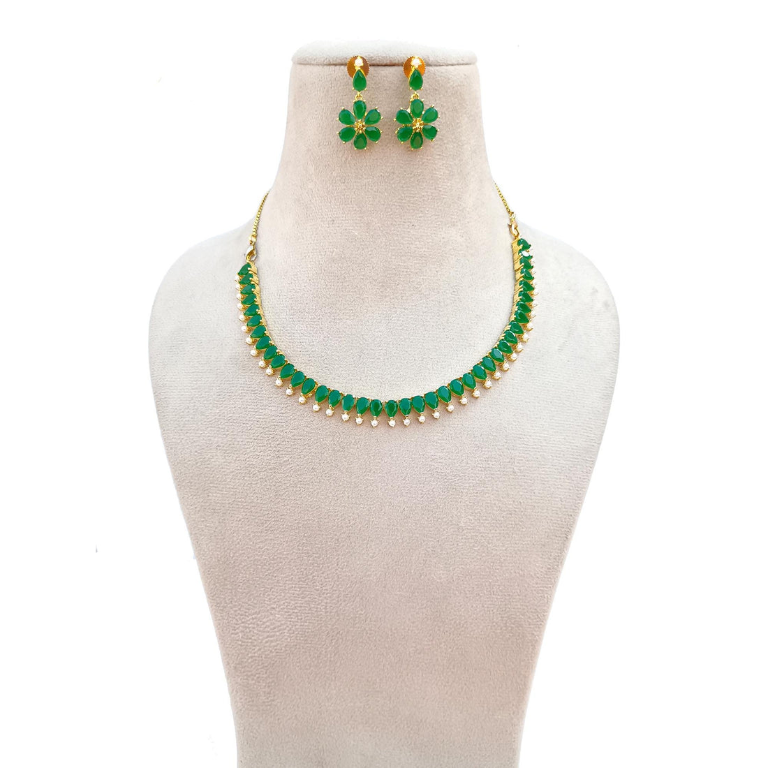 Ruby Emerald Gold Plated Necklace | South Wedding Jewelry | Traditional Bridal Temple Necklace | Ethnic Statement Jewelry | Gift for Her — 4