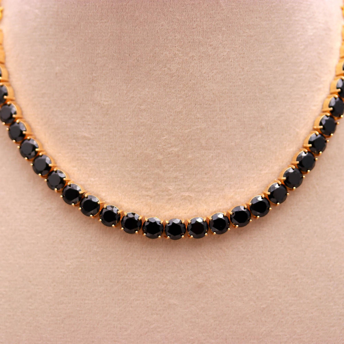 Black Onyx Necklace Set | 22K Gold Plated Brass Jewelry | Statement Necklace | Adjustable Elegant Gift | Gift For Her — 2