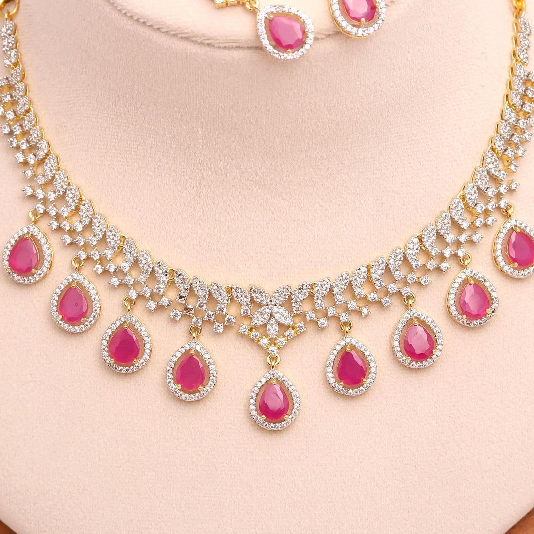 22K Gold Plated Teardrop Queen Ruby Necklace Set | Brass Jewelry | Ruby Red & CZ Bridal Necklace Earrings Set | Indian Wedding Gift — 3