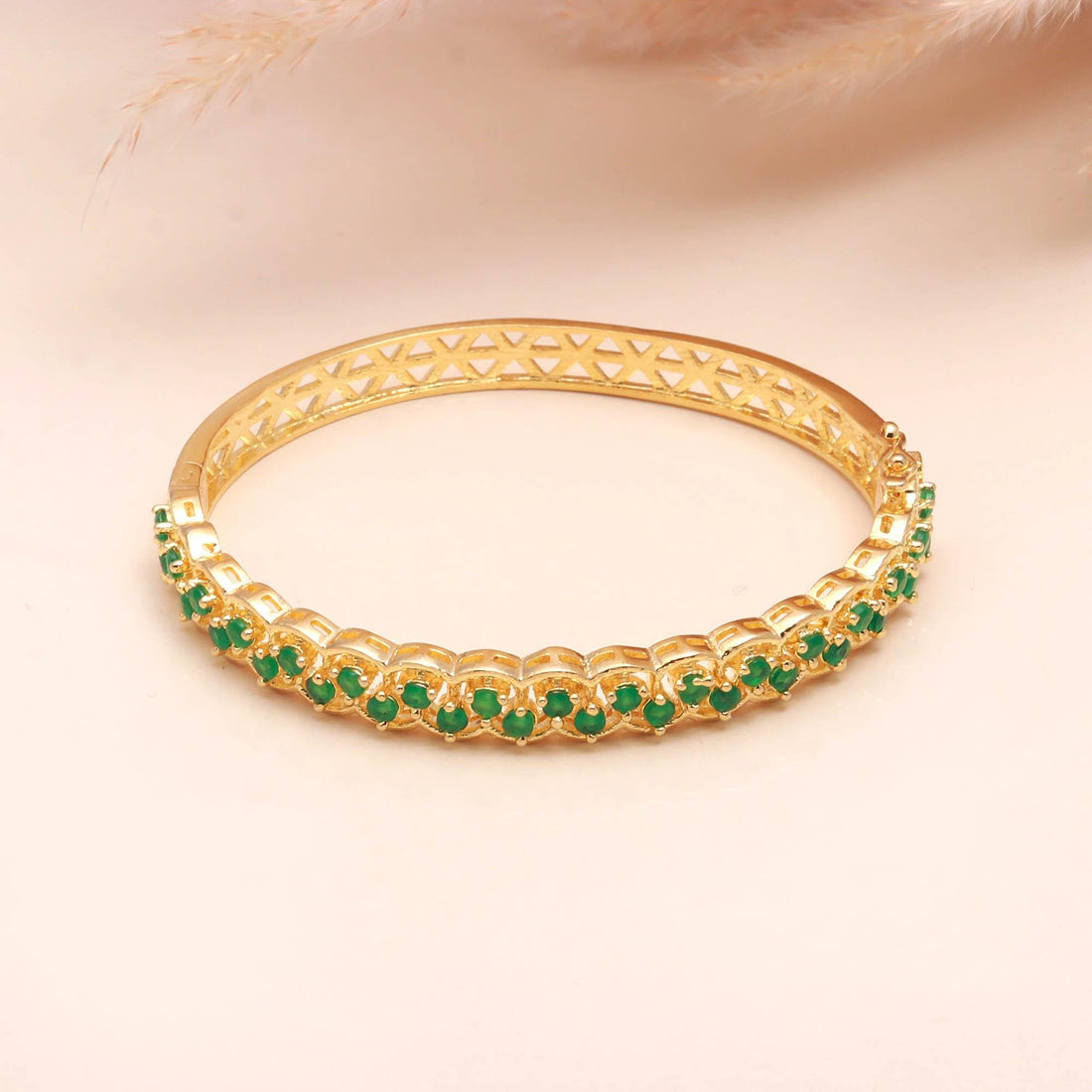 22K Gold Plated Openable Emerald Bracelet | Round Green Emerald Brass Jewelry | Traditional Bridal Wear | Gift for Her | Kada Bangle — 2