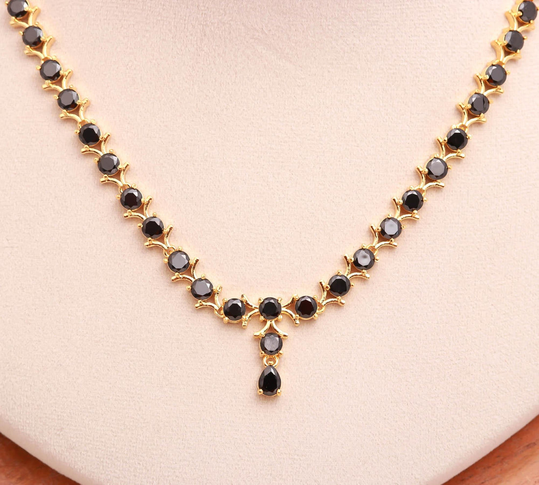 Classic Minimal Black Onyx Necklace Set | 22K Gold Plated Brass Round Gemstone Bridal Wedding Jewelry | Party Wear Jewelry | Gift for Her — 3