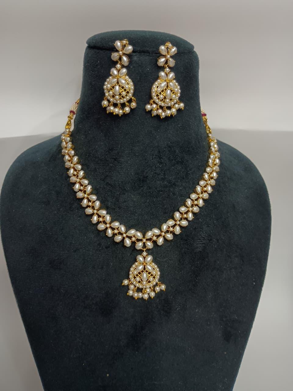 Luxury Gold Plated Ruby Emerald Pearl Necklace | South Indian Bridal Wedding Jewelry | Traditional Statement Necklace | Valentine Gift — 4