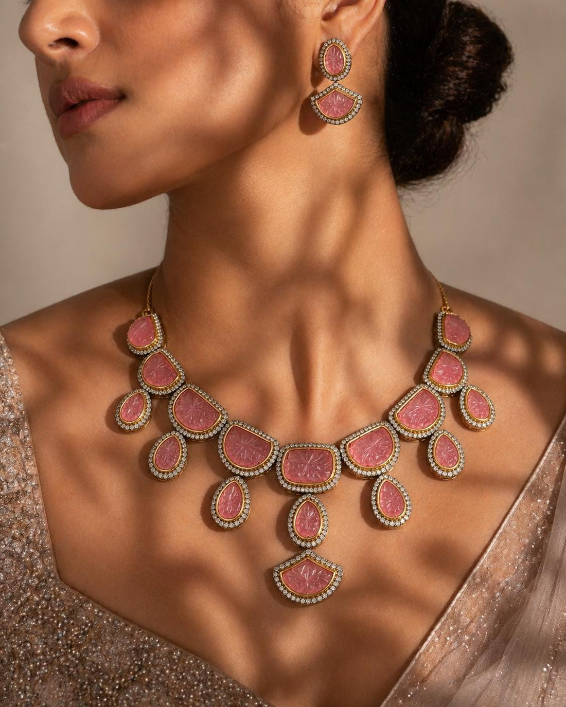 Pink Rose Quarts Carving Stone Necklace, Gold Plated Jewelry, Bride Jewelry, Vintage Gift for her — 3
