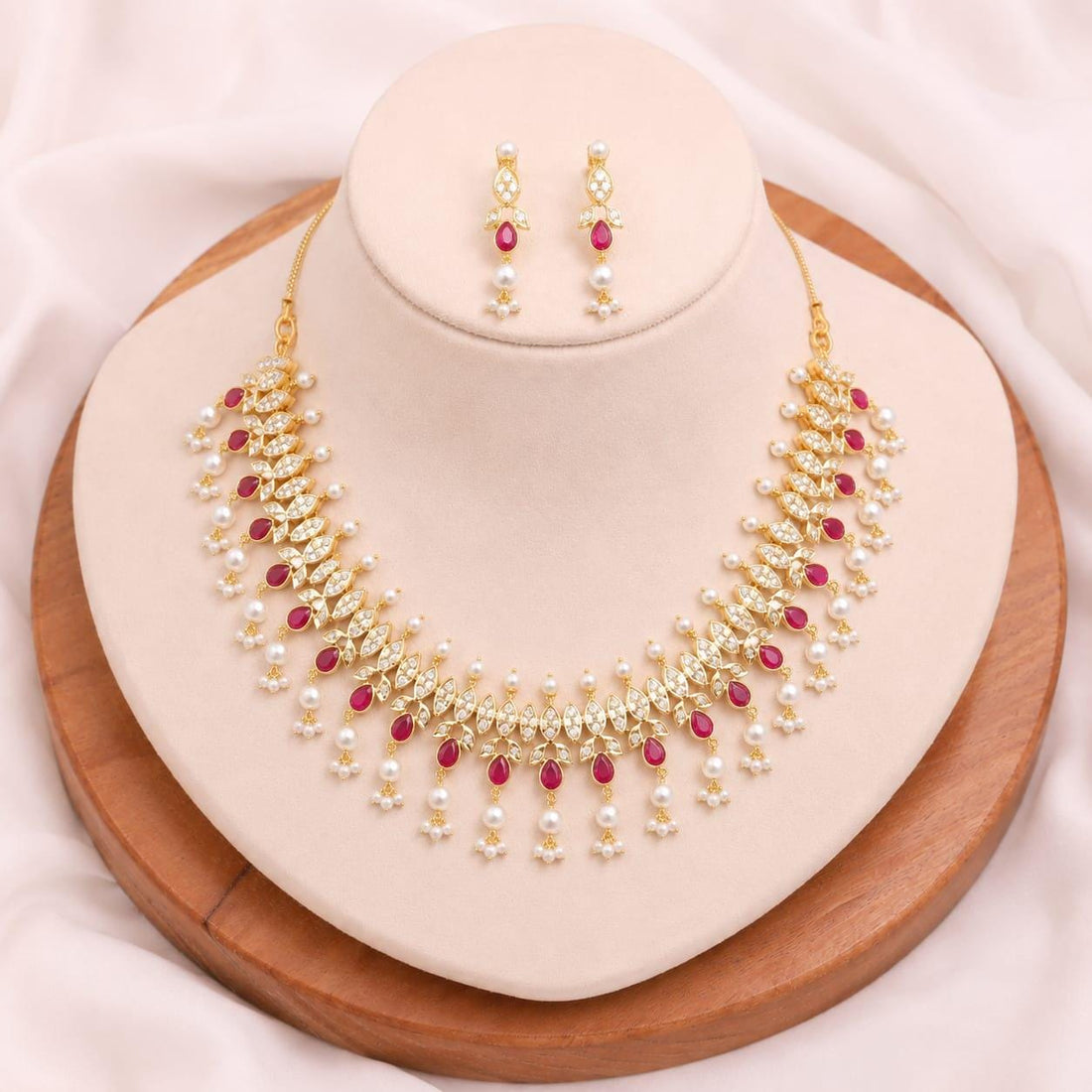 Gold Plated Ruby Bridal Necklace Set | South Indian Wedding Jewelry | Gift For Her | Traditional Necklace  | Engagement Necklace — 7