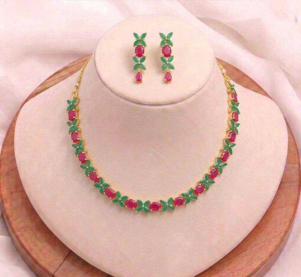 22K Gold Plated Indian Wedding  Necklace Set for Women |Ruby Emerald & Pearl Bridal Jewellery |Traditional Party Wear Necklace |Gift for Her — 4