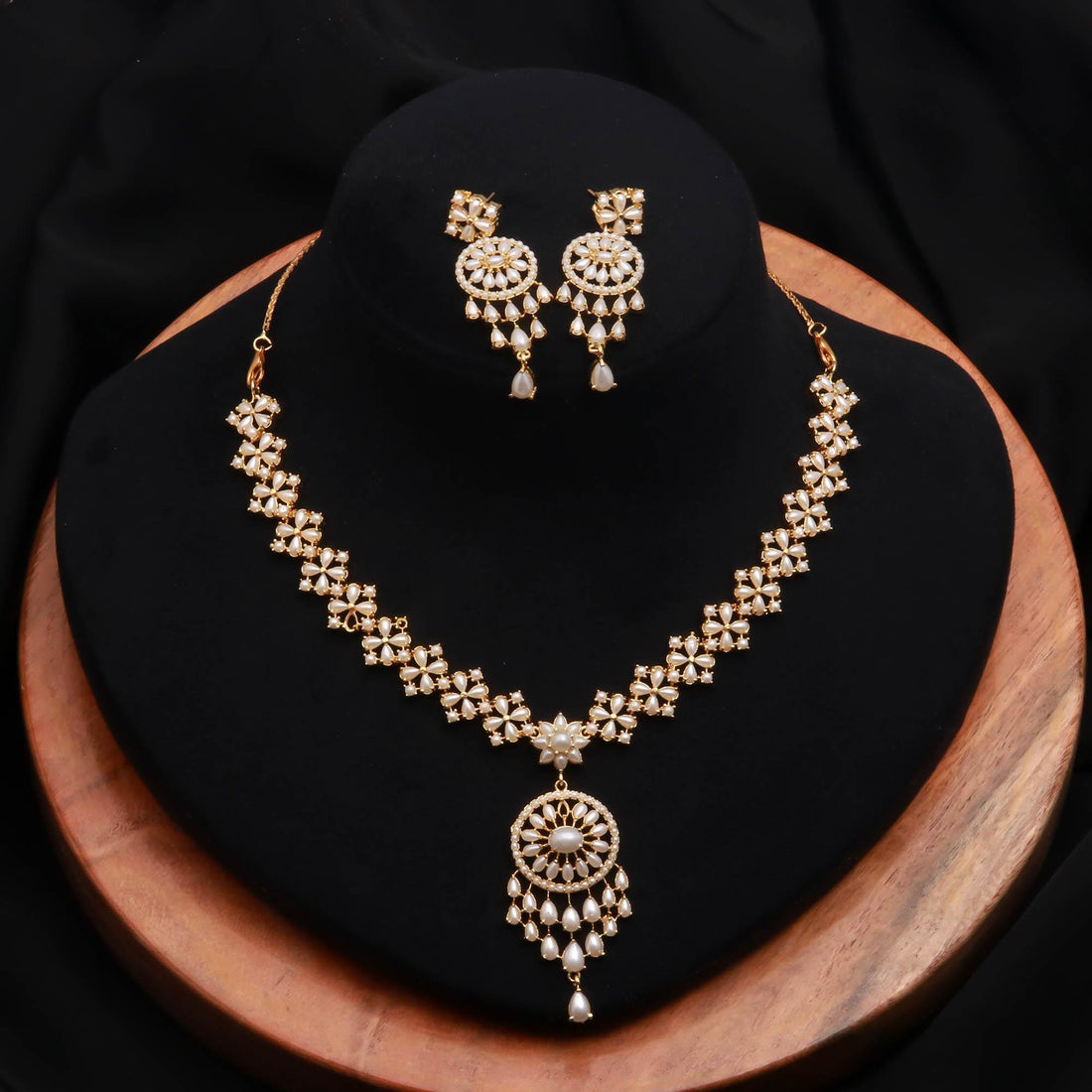 Pearl Necklace Set | Round Oval White Pearl Jewelry | Bridal Wedding Wear Necklace | 22K Gold Plated Traditional Necklace | Gift For Women — 2