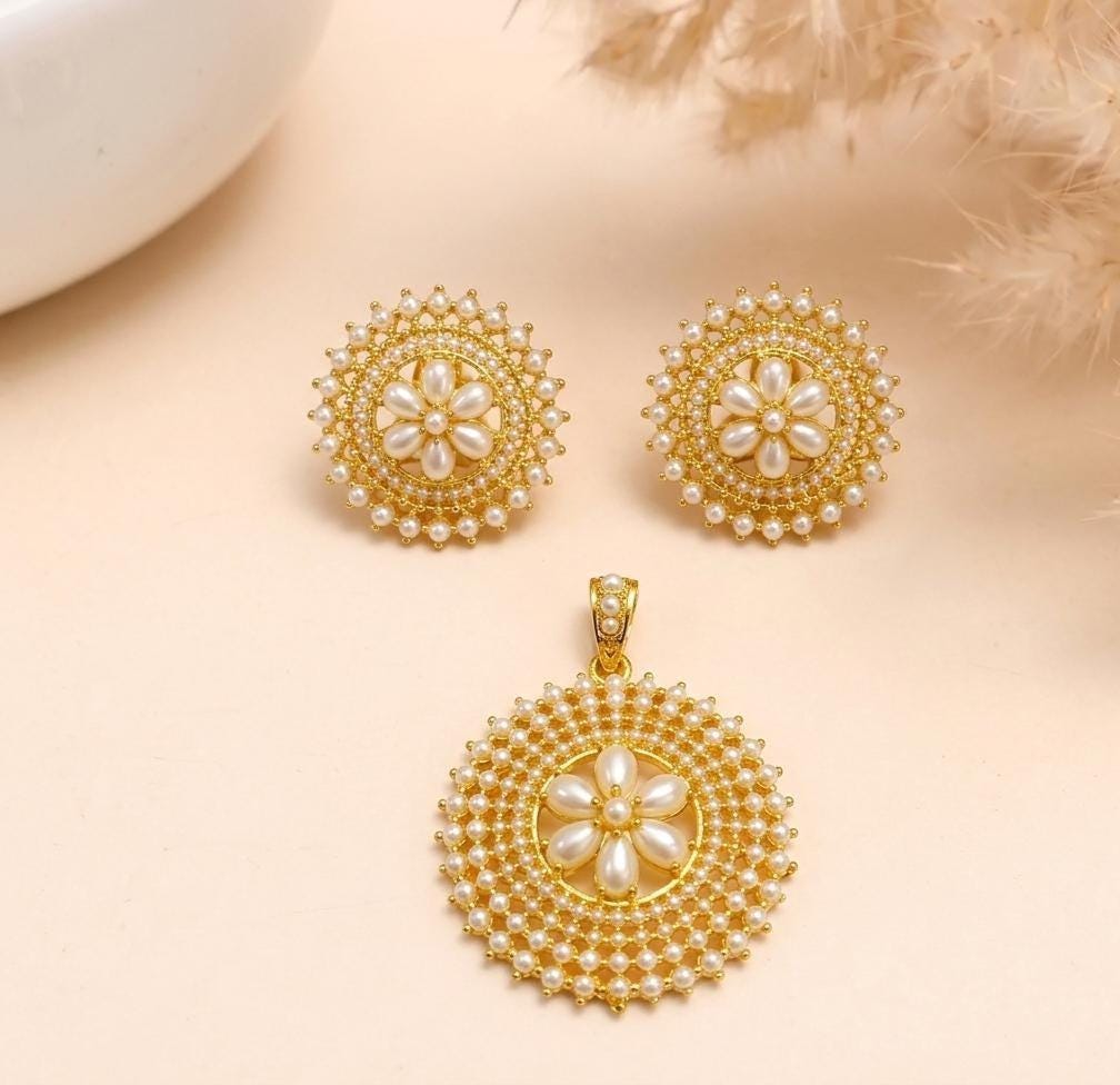 22K Gold Plated Pendant Earring Set | Indian Jewelry | Traditional Bridal Wedding Jewelry | Party Wear Pendant Earrings | Gift for Her — 5