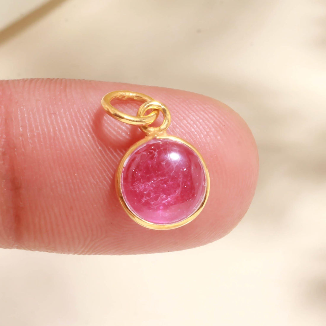Natural Russian Emerald Pendant | 9K Gold Triangle Cabochon Emerald Charm | 19 Ct Bezel Set Fine Jewelry | Gift For Women | Gemstone Charm — 2