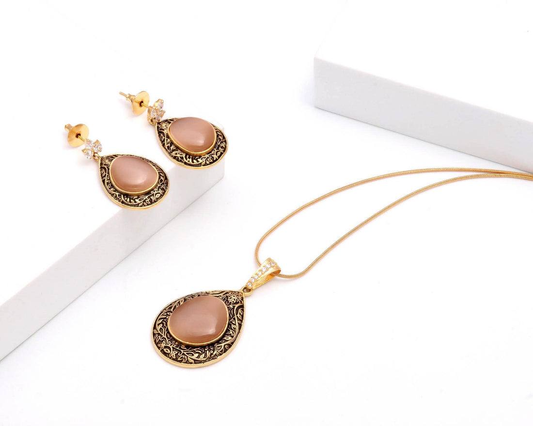 Antique Gold Plated Peach Pendant Set | 22K Gold Plated Cabochon Pendant Necklace & Earrings | Vintage Statement Jewelry | Gift For Women