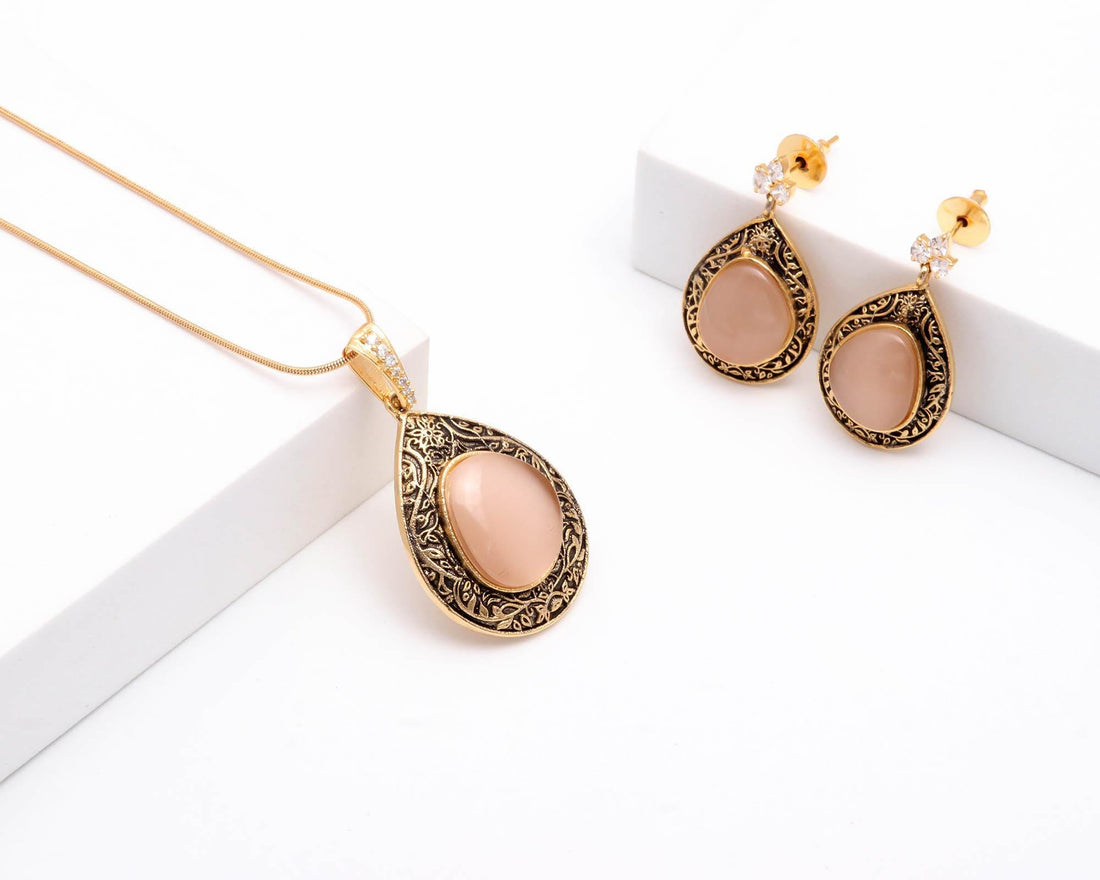 Antique Gold Plated Peach Pendant Set | 22K Gold Plated Cabochon Pendant Necklace & Earrings | Vintage Statement Jewelry | Gift For Women — 5
